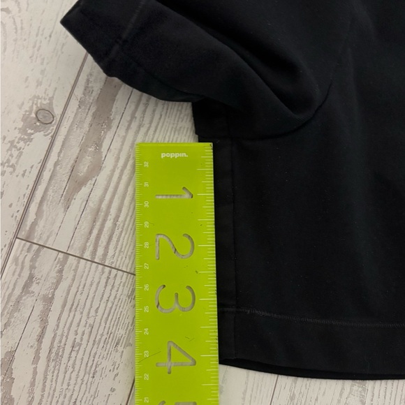 Lands' End Women's Black Athletic Bike Shorts Size Small 6-8 - Picture 8 of 11